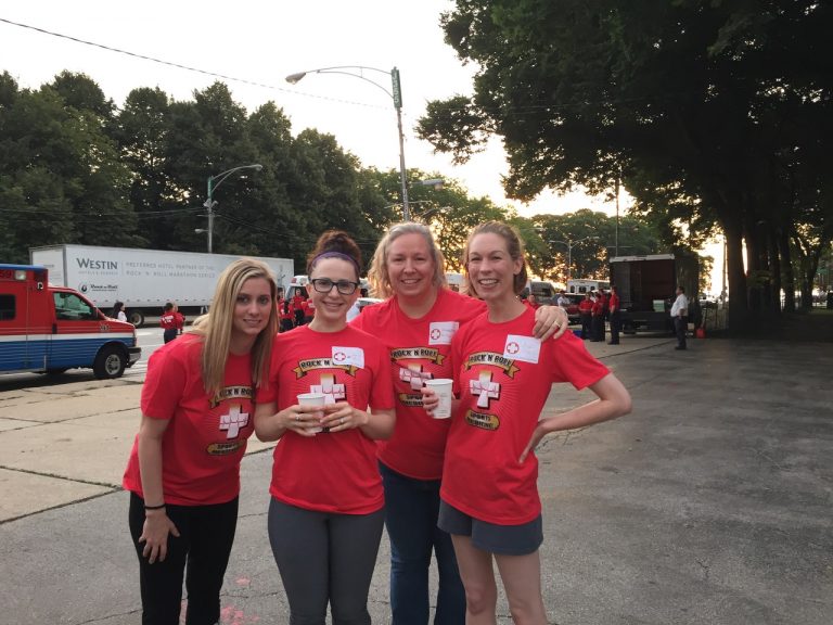 Medical volunteers at Chicagos Rockn Roll Half Marathon | The Physician Assistant Life